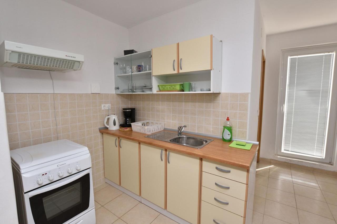 Apartments Jere Primosten Ngoại thất bức ảnh